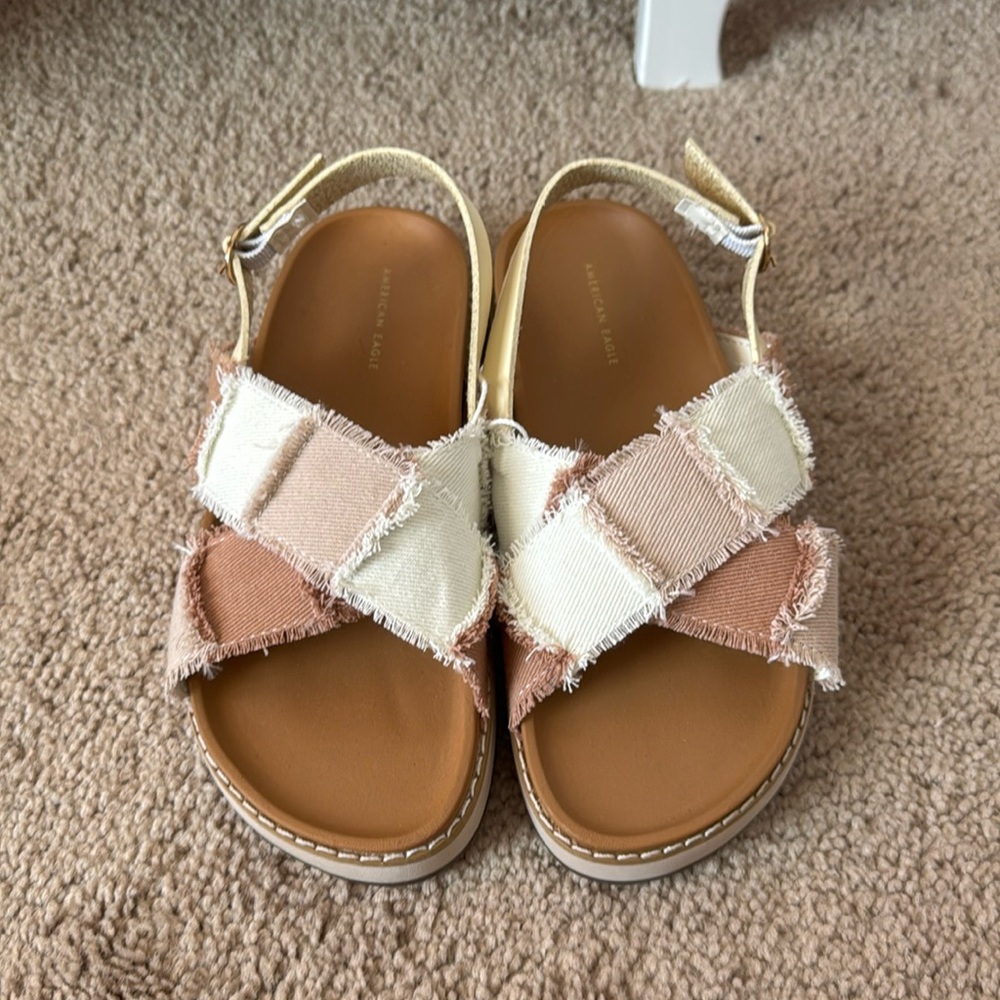 American eagle sandals